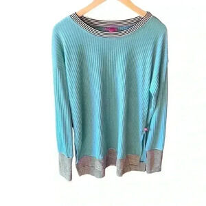 Westwind (LA boutique brand) xl/2x turquoise tunic with thumb holes in‎ sleeve .